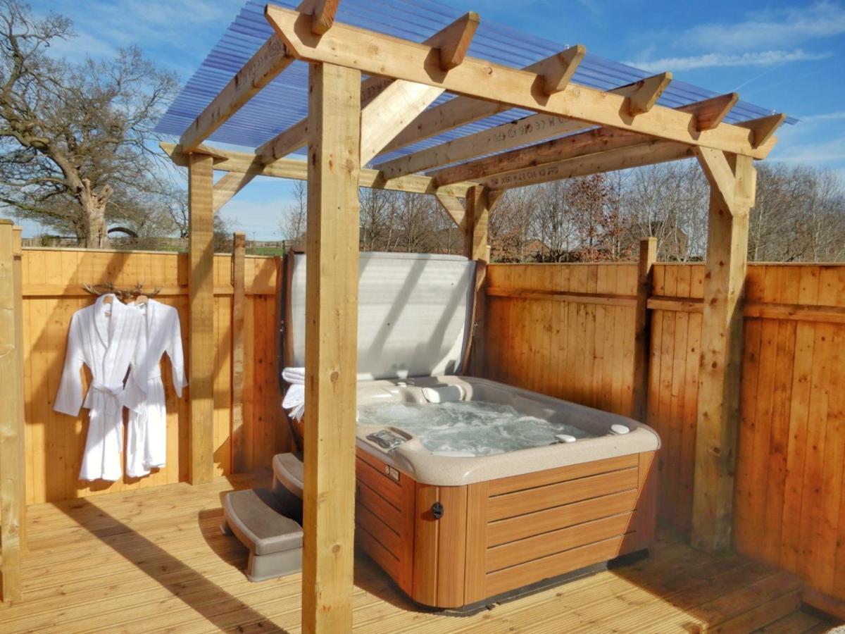 Balmoral Studio Lodge Ellesmere Zewnętrze zdjęcie