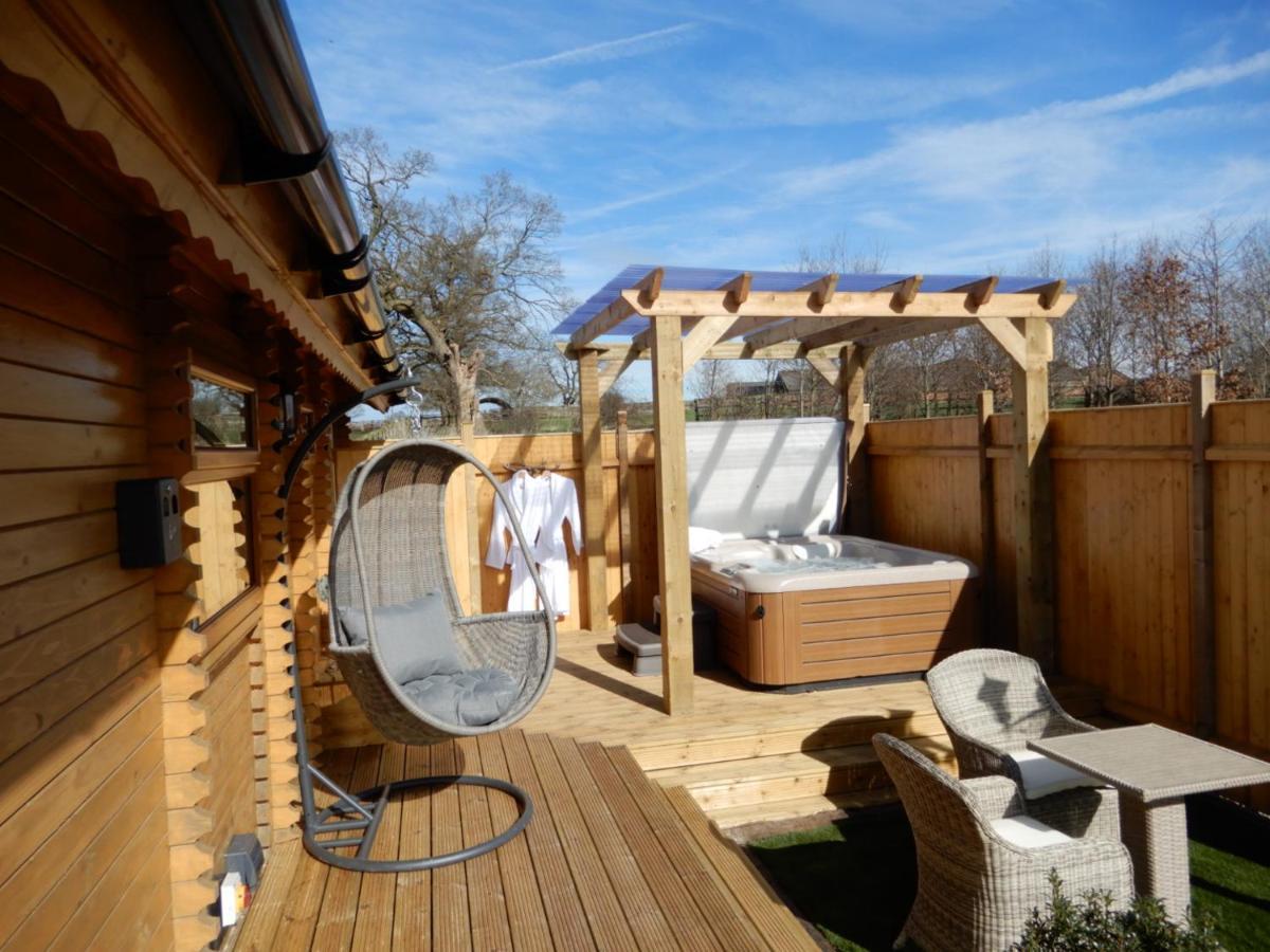 Balmoral Studio Lodge Ellesmere Zewnętrze zdjęcie